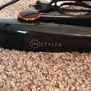 Instyler Makeup - INSTYLER Curling or Straightening Brush Instyler Makeup - INSTYLER Curling or Straightening Brush